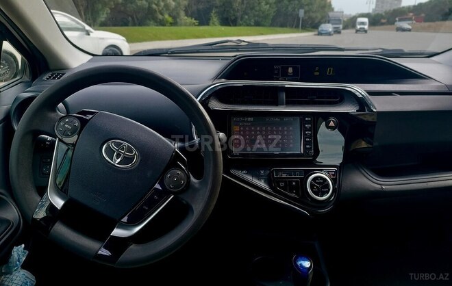 Toyota Aqua 2019, 86,000 km - 1.5 l - Bakı