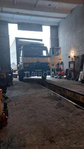 Mercedes Atego 1828 2000, 880,777 km - 6.4 l - Bakı