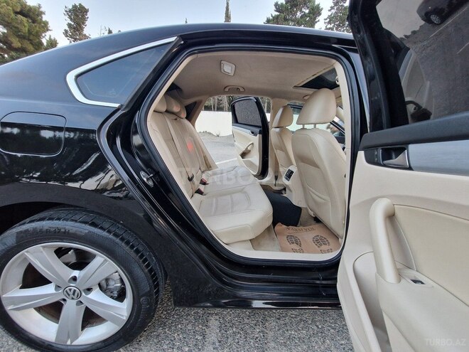 Volkswagen Passat-20
