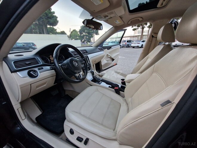 Volkswagen Passat-17