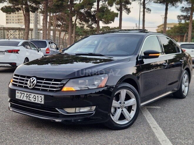 Volkswagen Passat-8