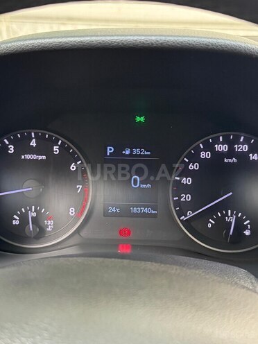 Hyundai Accent 2017, 183,740 km - 1.6 л - Bakı