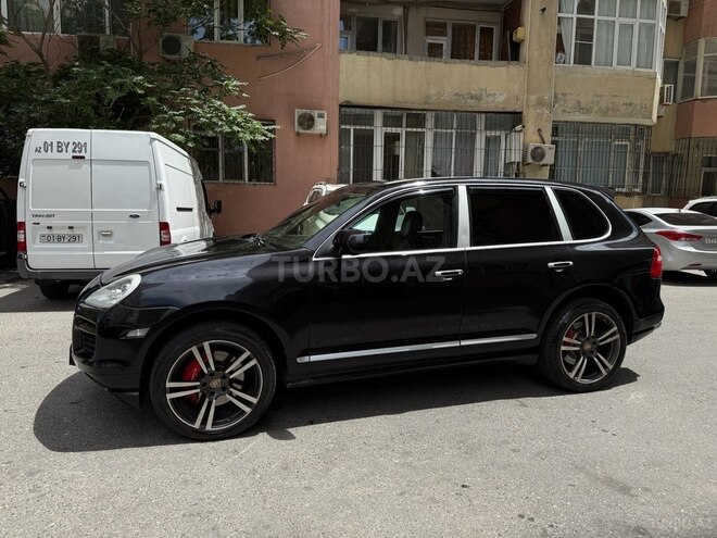 Porsche Cayenne-6