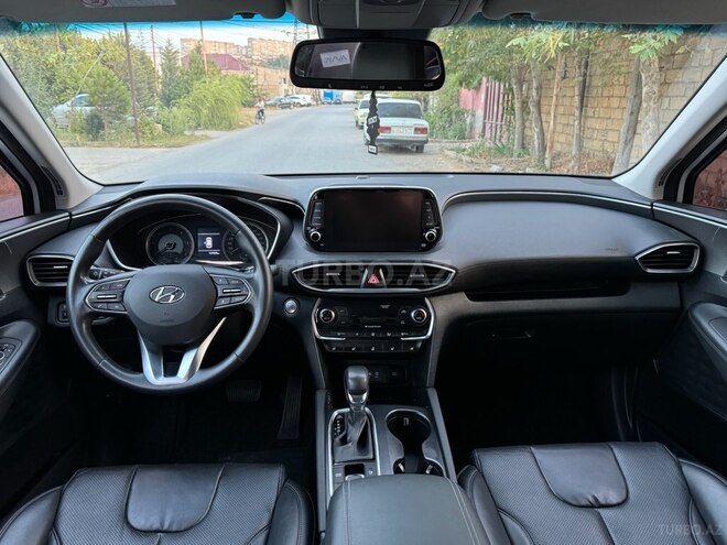 Hyundai Santa Fe-11