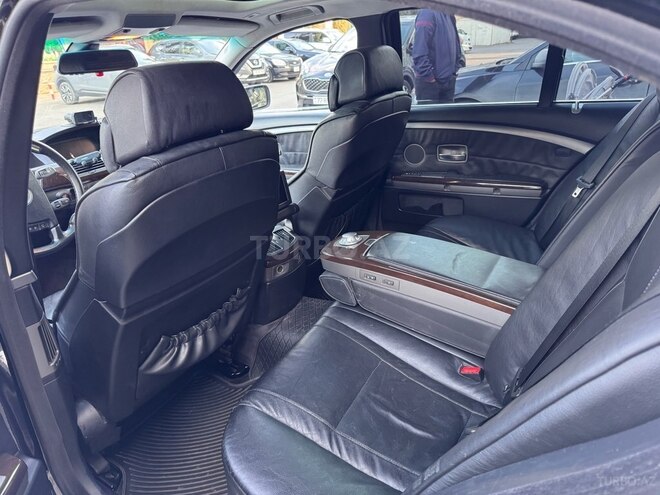 BMW 735 2003, 290,000 km - 3.6 l - Bakı