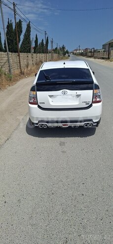 Toyota Prius-3