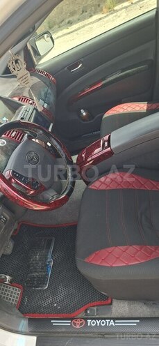 Toyota Prius-7