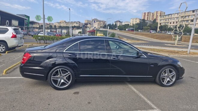 Mercedes S 350 2011, 142,897 km - 3.5 л - Bakı
