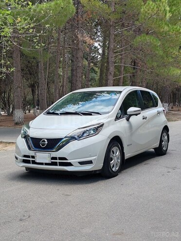 Nissan Note-6