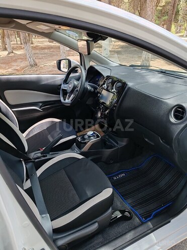 Nissan Note-19