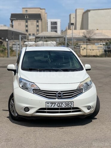 Nissan Note-2