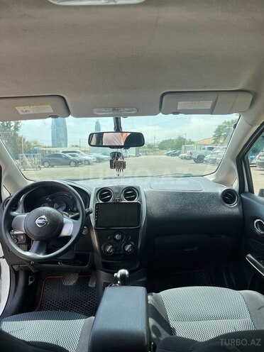 Nissan Note-8