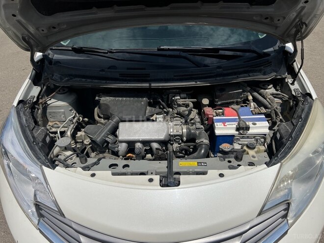 Nissan Note-6