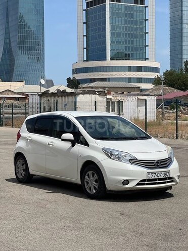 Nissan Note-5