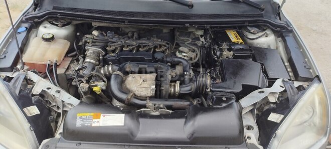 Ford Focus 2007, 300,000 km - 1.6 l - Bakı