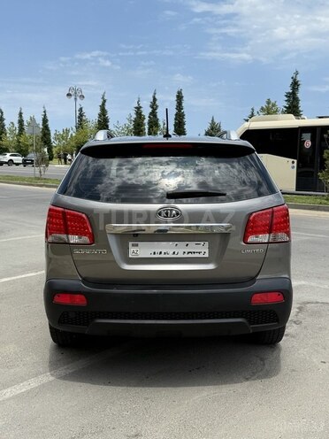 Kia Sorento-7