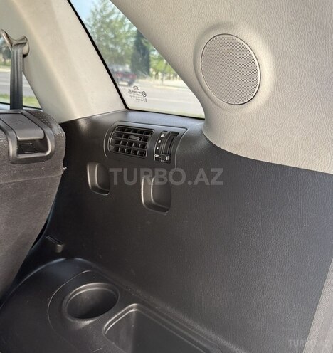 Kia Sorento-14