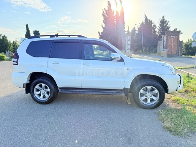 Toyota Land Cruiser Prado 2006, 170,000 km - 2.7 l - Tovuz