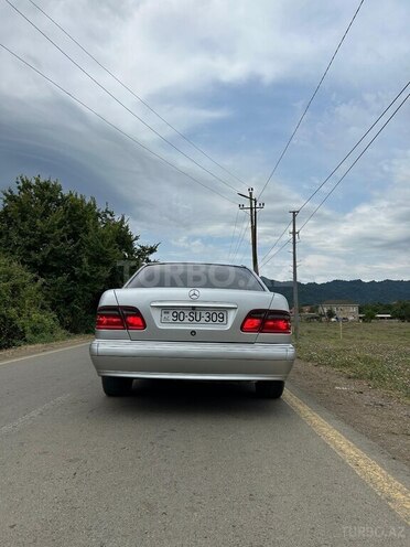 Mercedes E 220 d 1999, 485,000 km - 2.2 l - Bakı