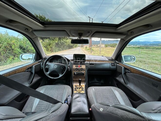 Mercedes E 220 d 1999, 485,000 km - 2.2 l - Bakı