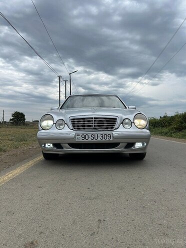 Mercedes E 220 d 1999, 485,000 km - 2.2 l - Bakı