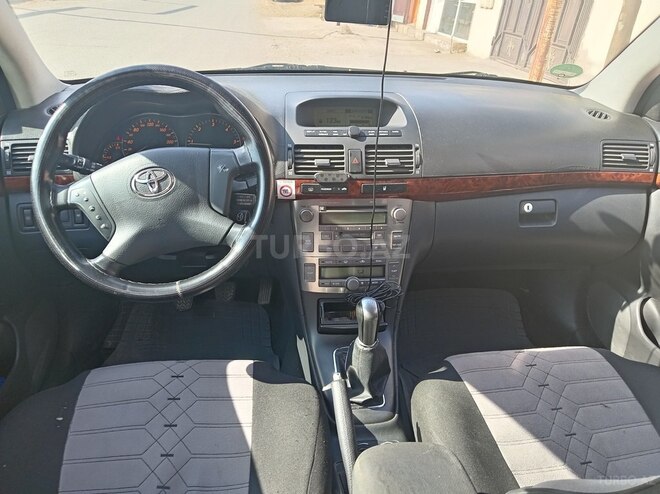 Toyota Avensis 2004, 336,700 km - 2.0 l - Bakı