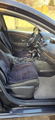 Renault Megane-8