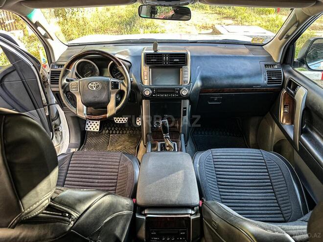 Toyota Land Cruiser Prado 2010, 284,000 km - 2.7 l - Bakı