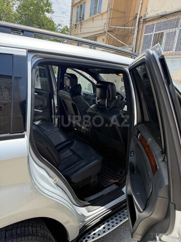 Mercedes GL 450 4MATIC 2006, 282,000 km - 4.7 l - Xırdalan