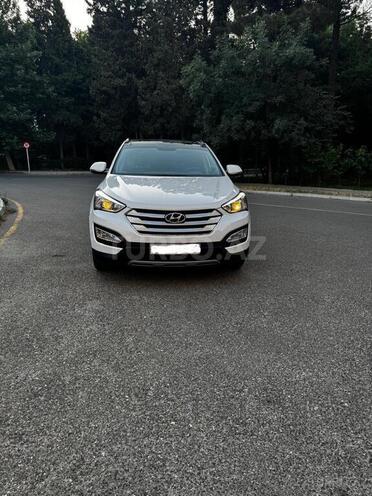Hyundai Santa Fe-1