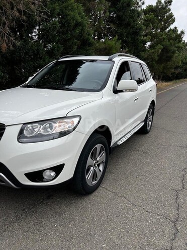 Hyundai Santa Fe-3
