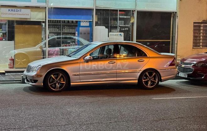Mercedes C 350 2005, 212,000 km - 3.5 l - Bakı