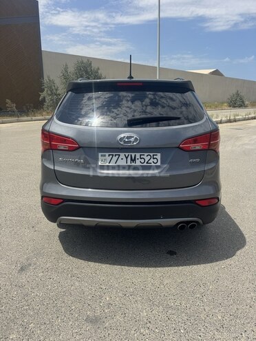 Hyundai Santa Fe-2