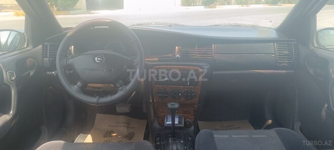 Opel Vectra 1997, 300,000 km - 2.0 l - Bakı
