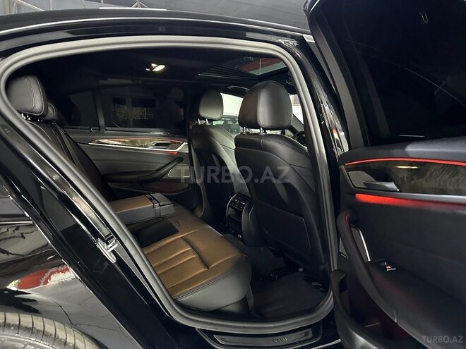 BMW 530-16