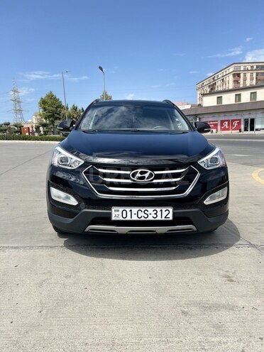 Hyundai Santa Fe-1