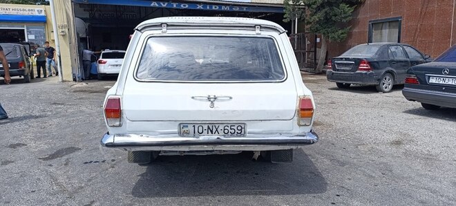 GAZ 24 1978, 300,000 km - 2.5 l - Bakı