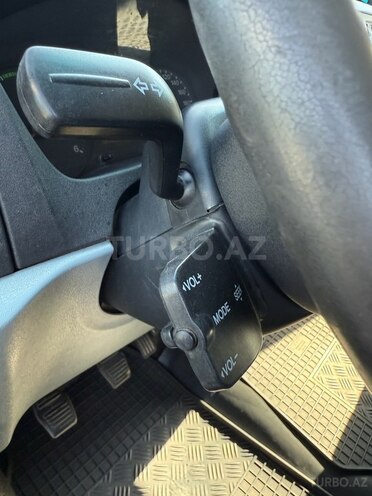 Ford Transit-11