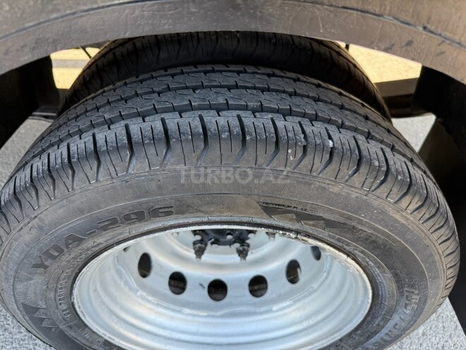 Ford Transit-15