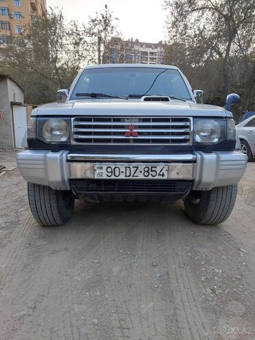 Mitsubishi Pajero 1996, 308,000 km - 2.8 l - Sumqayıt