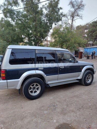 Mitsubishi Pajero 1996, 308,000 km - 2.8 l - Sumqayıt