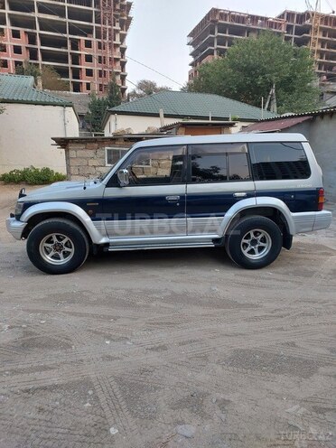 Mitsubishi Pajero 1996, 308,000 km - 2.8 l - Sumqayıt