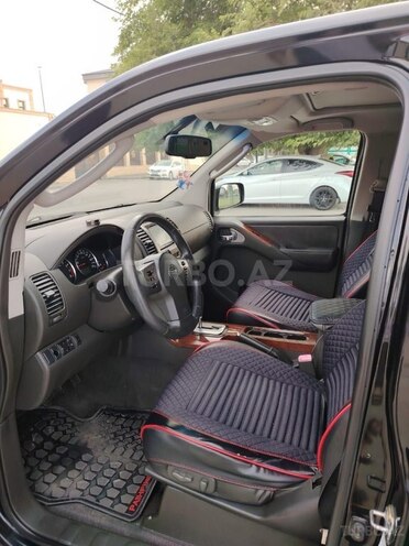 Nissan Pathfinder 2006, 240,000 km - 4.0 l - Bakı