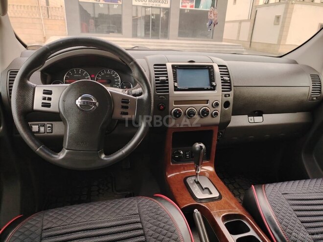 Nissan Pathfinder 2006, 240,000 km - 4.0 l - Bakı