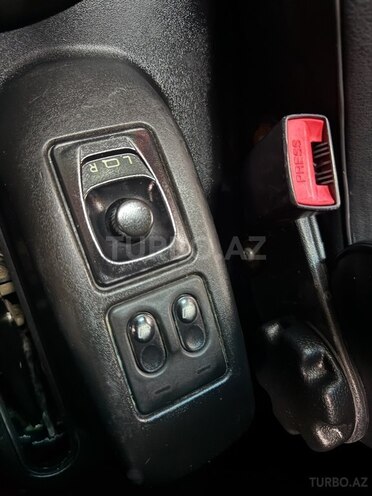 Chevrolet Niva 2008, 220,000 km - 1.7 л - Sumqayıt