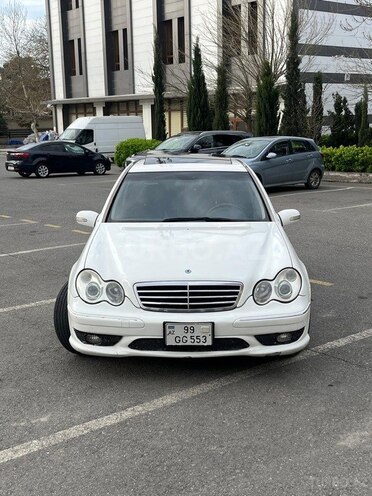 Mercedes C 240 2002, 305,000 km - 2.6 l - Bakı