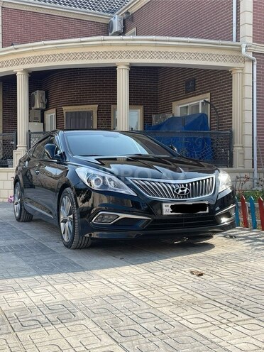 Hyundai Grandeur-17