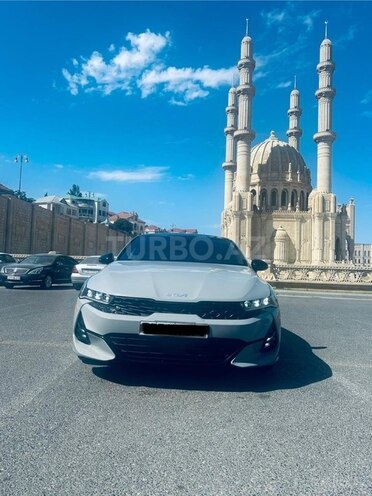 Kia K5-17