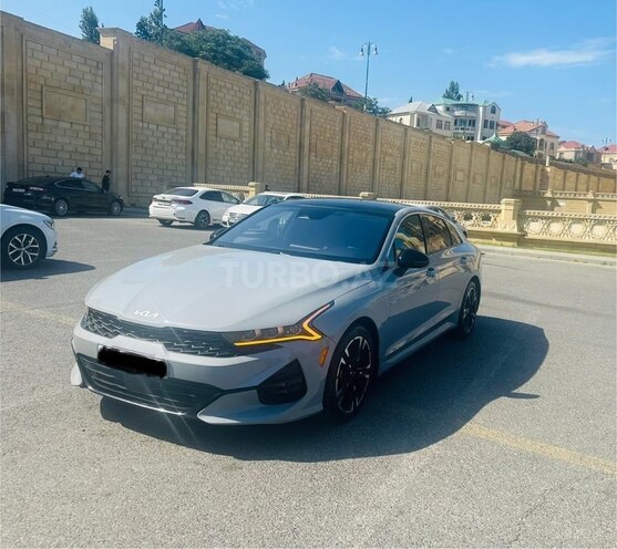 Kia K5-16