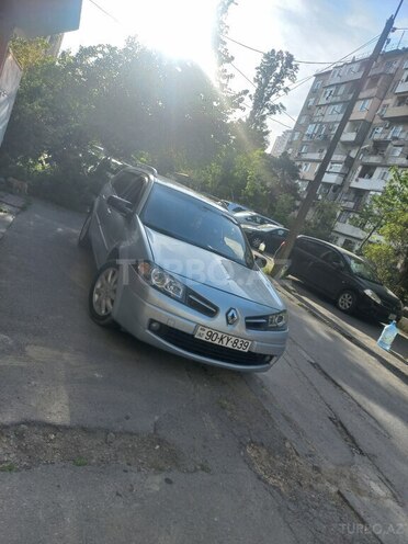 Renault Megane-1